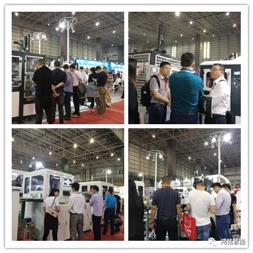 廣東鴻銘智能股份有限公司是一家專業(yè)生產(chǎn)印后加工包裝、自動(dòng)化禮盒機(jī)械設(shè)備的企業(yè)?，F(xiàn)已成為集全自動(dòng)天地蓋機(jī)，全自動(dòng)紙盒成型機(jī)，自動(dòng)開槽機(jī)，全自動(dòng)禮盒機(jī)，全自動(dòng)天地蓋紙盒設(shè)備的企業(yè)。